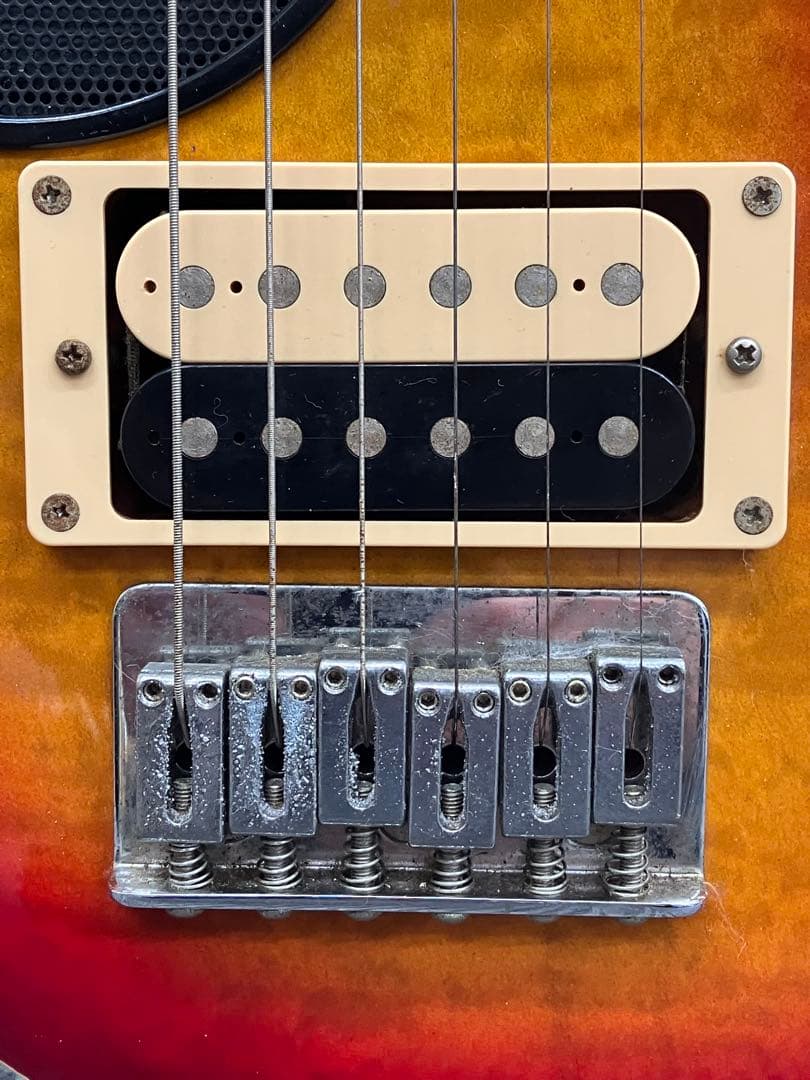 【たびと】FERNANDES ZO-３エレキギター 専用ケース付きY