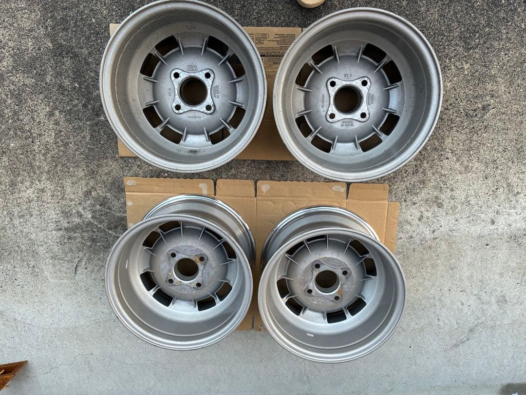 復刻版旧車　TOSCO トスコ14インチホイール　　　114.3 4H 8J