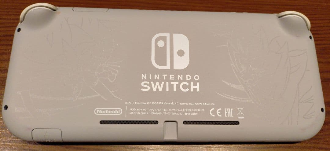 Nintendo Switch Lite ザシアン・ザマゼンタ　本体