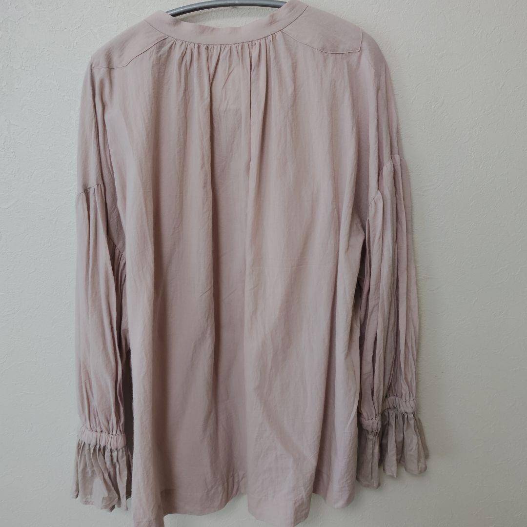 MAGALI マガリ 天日干しコットンローン フリル袖 ブラウス