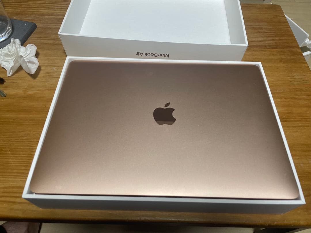 美品　Apple MacBook Air 256GB 13インチローズゴールド