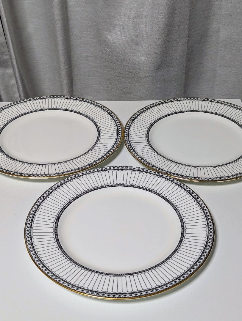 ウェッジウッド　コロネード　大皿　COLONNADE 27cm 3枚