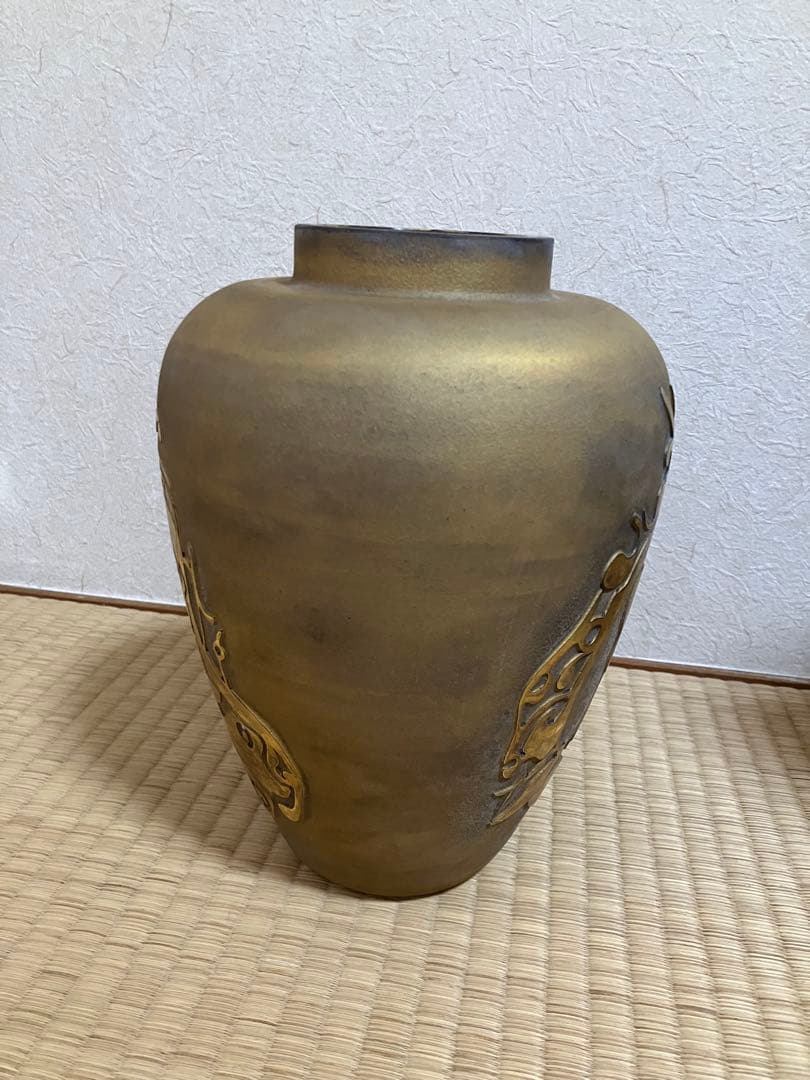 Paşabahçe(パシャバチェ) 花瓶 オスマン帝国 金色の浮彫り装飾花瓶