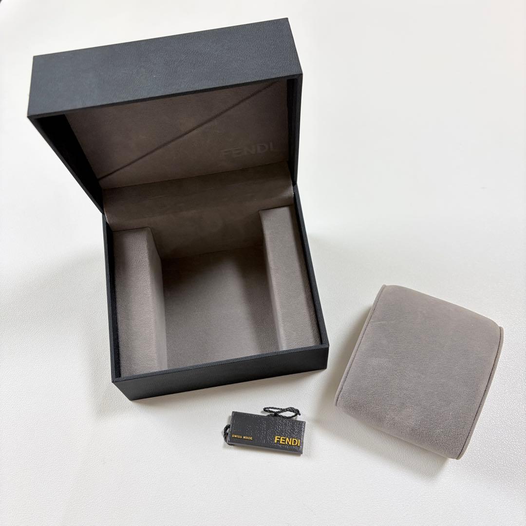 美品　フェンディ　腕時計　ウォッチ　ケース　空箱　2個セット　付属品