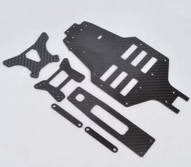 トップフォース　マンタレイ カーボン シャーシプレートセット