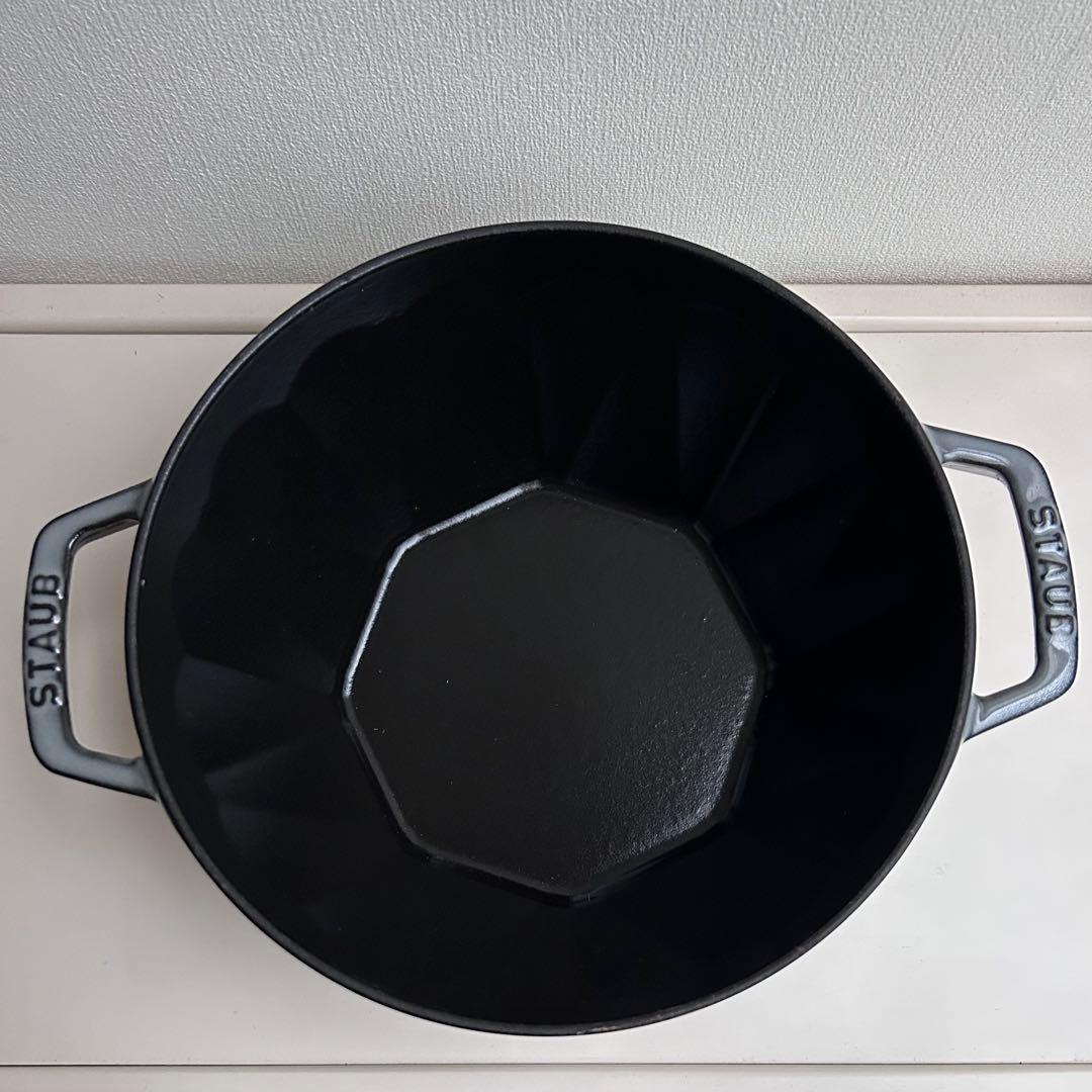 【新品未使用】レア staub ダイヤモンドココット　グレー　22㎝