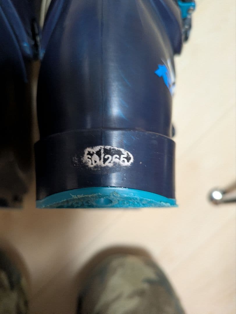 美品　フレックス調整可能！REXXAM　レグザム　R-EVO PLUS 110