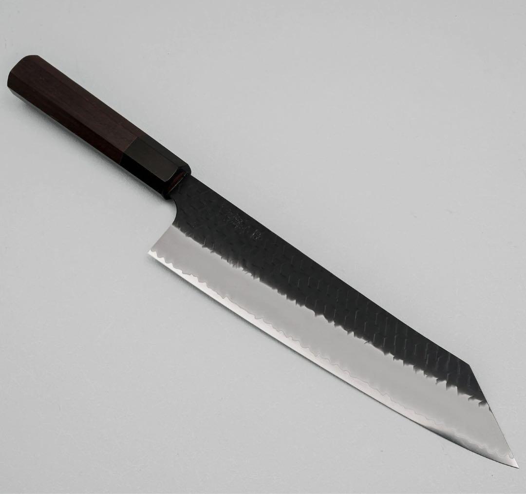 二唐刃物　黒打ち　槌目　sg2 切付け牛刀240