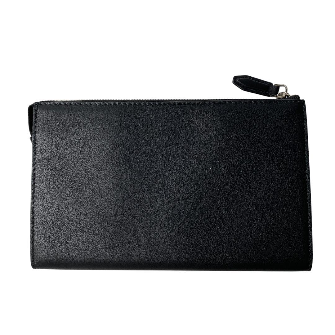 美品 フェラガモFERRAGAMO クラッチバッグ ロゴスタッズ 24-A121