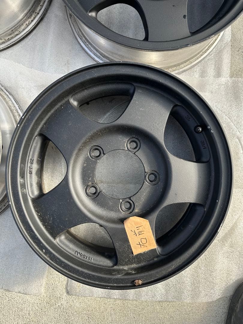 ジムニー用アルミホイール 16X5.5J