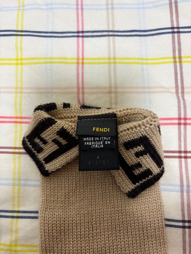 FENDI 2点セット ニット帽 手袋 五本指 ロゴ ウール ブラウン