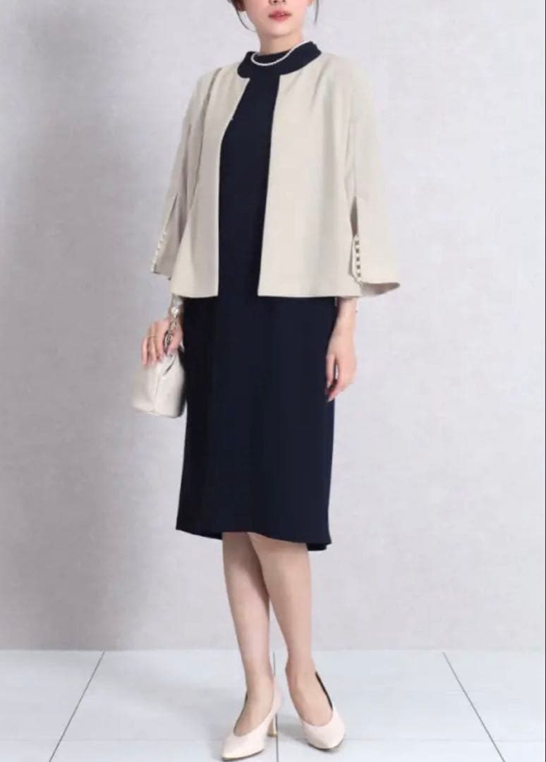 美品　FENNEL パールスリーブ　ケープ　ジャケット　グレージュ