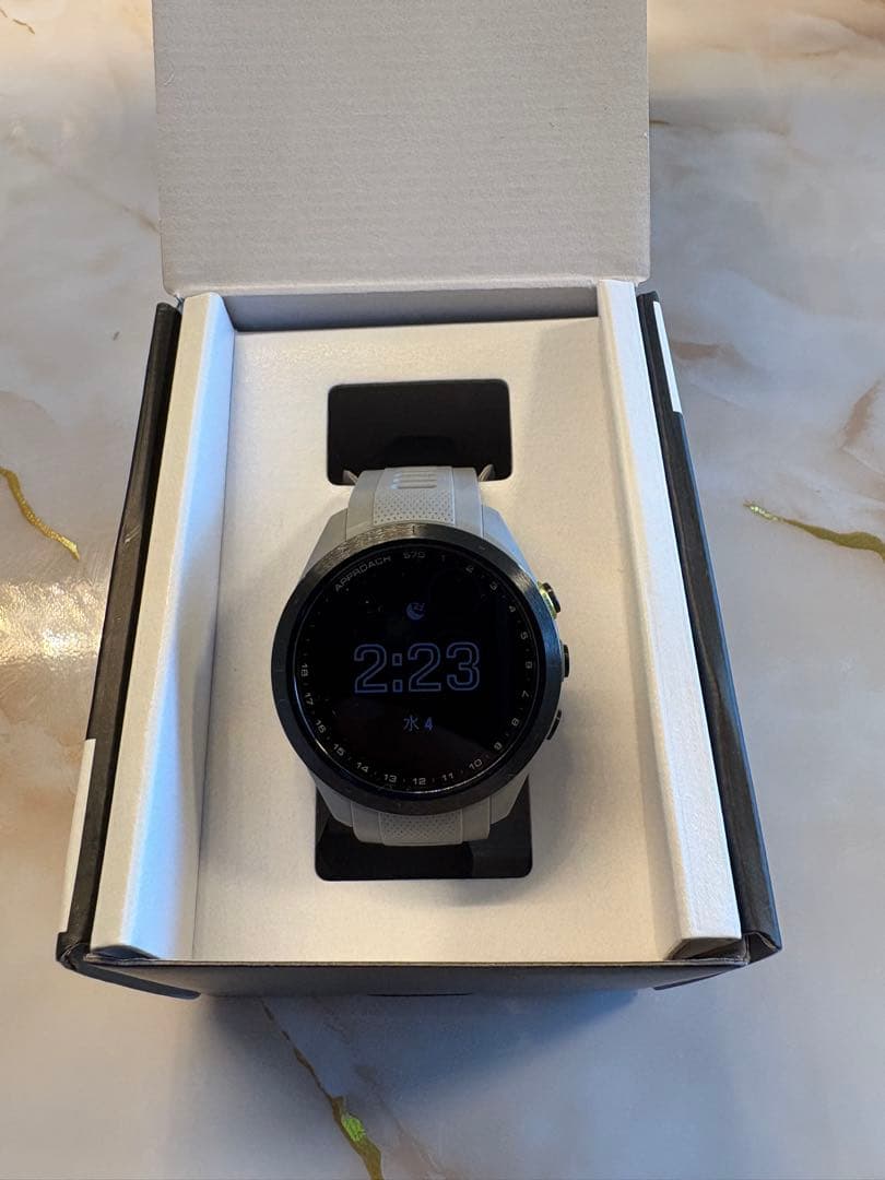 Garmin Approach S70 42mm グレー　ガーミンアプローチ