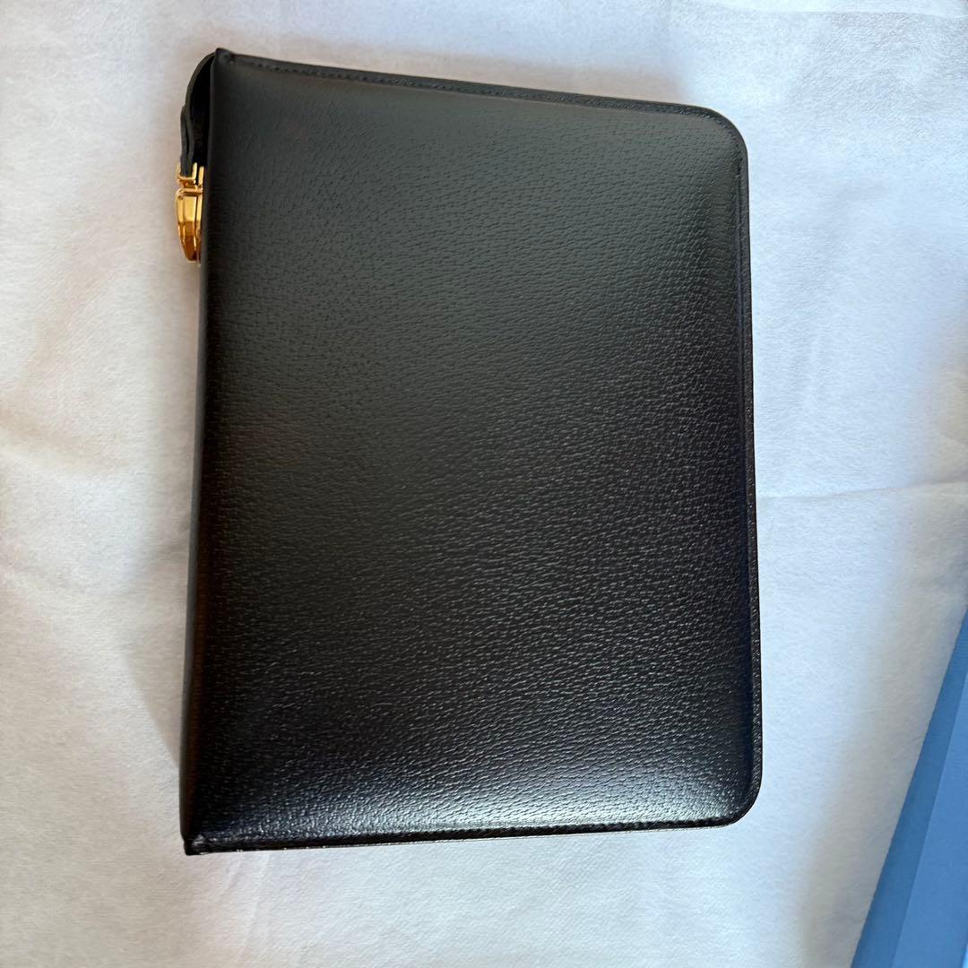 SMYTHSON ブラック レザー ドキュメントフォルダー