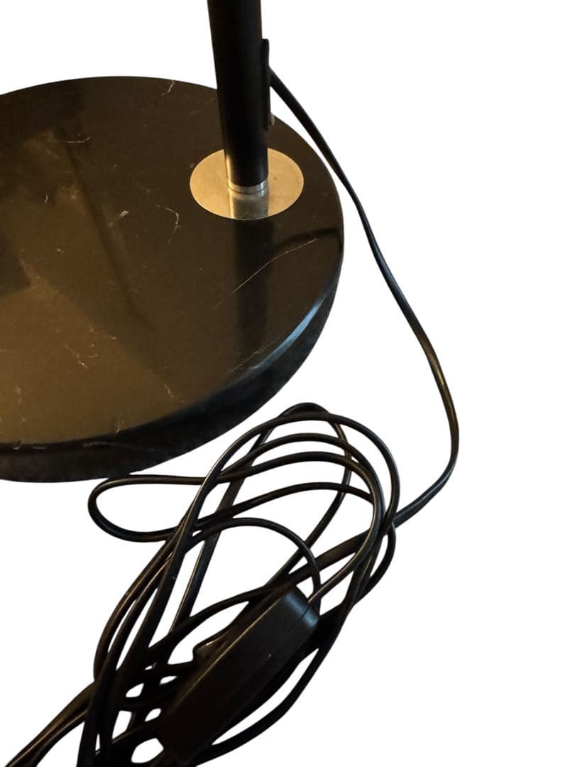 フロアランプ （電球付き）アルコー風　アーチ型ブラックフロアスタンド　大理石