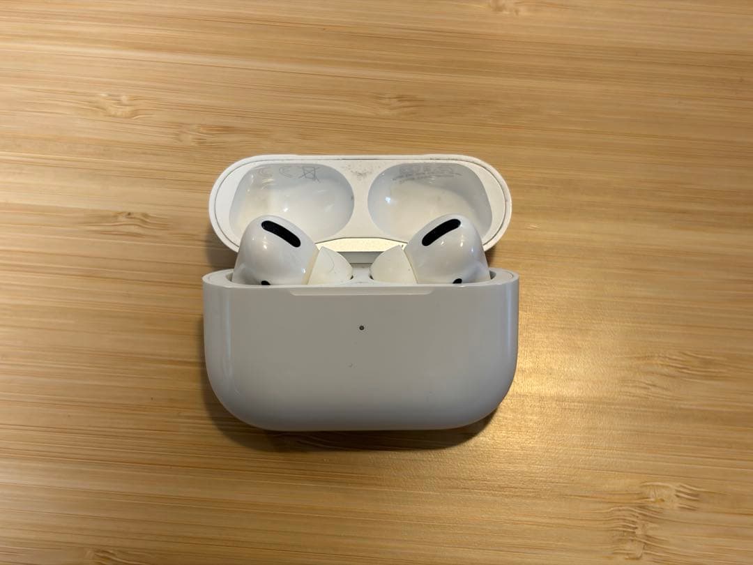 Apple AirPods Pro 第1世代