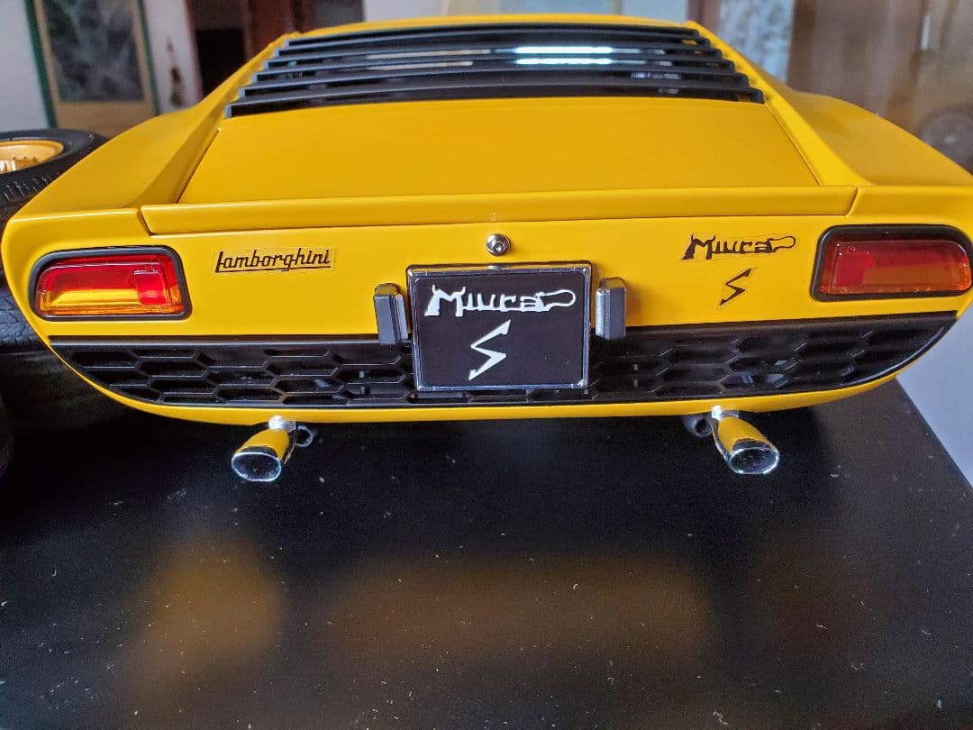 アシェット完成品　ランボルギーニ ミウラ S イエロー