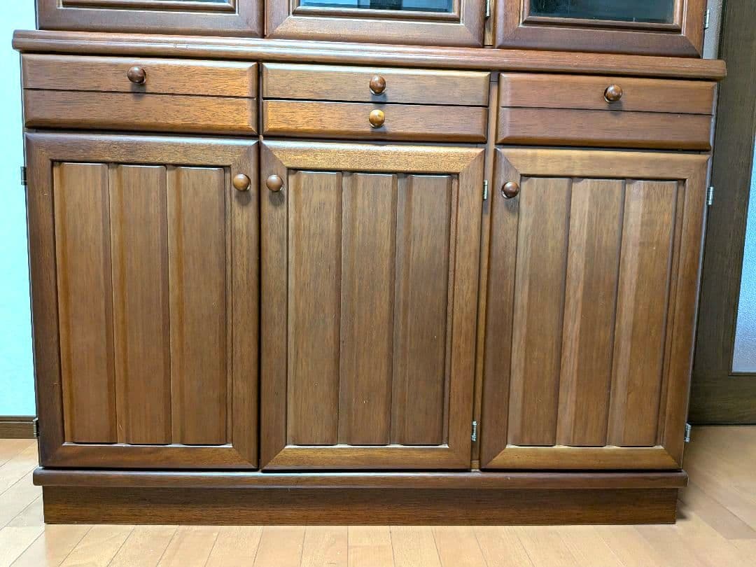 マルニ　食器棚