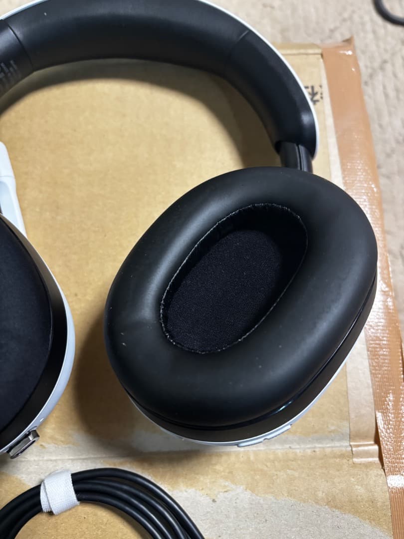 SONY ゲーミングヘッドセット INZONE H7 WH-G700