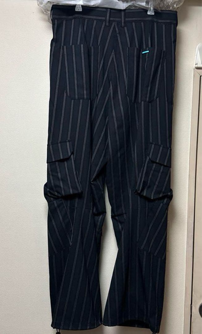 スーツ MUZE TURQUOISE LABEL CARGO PANTS