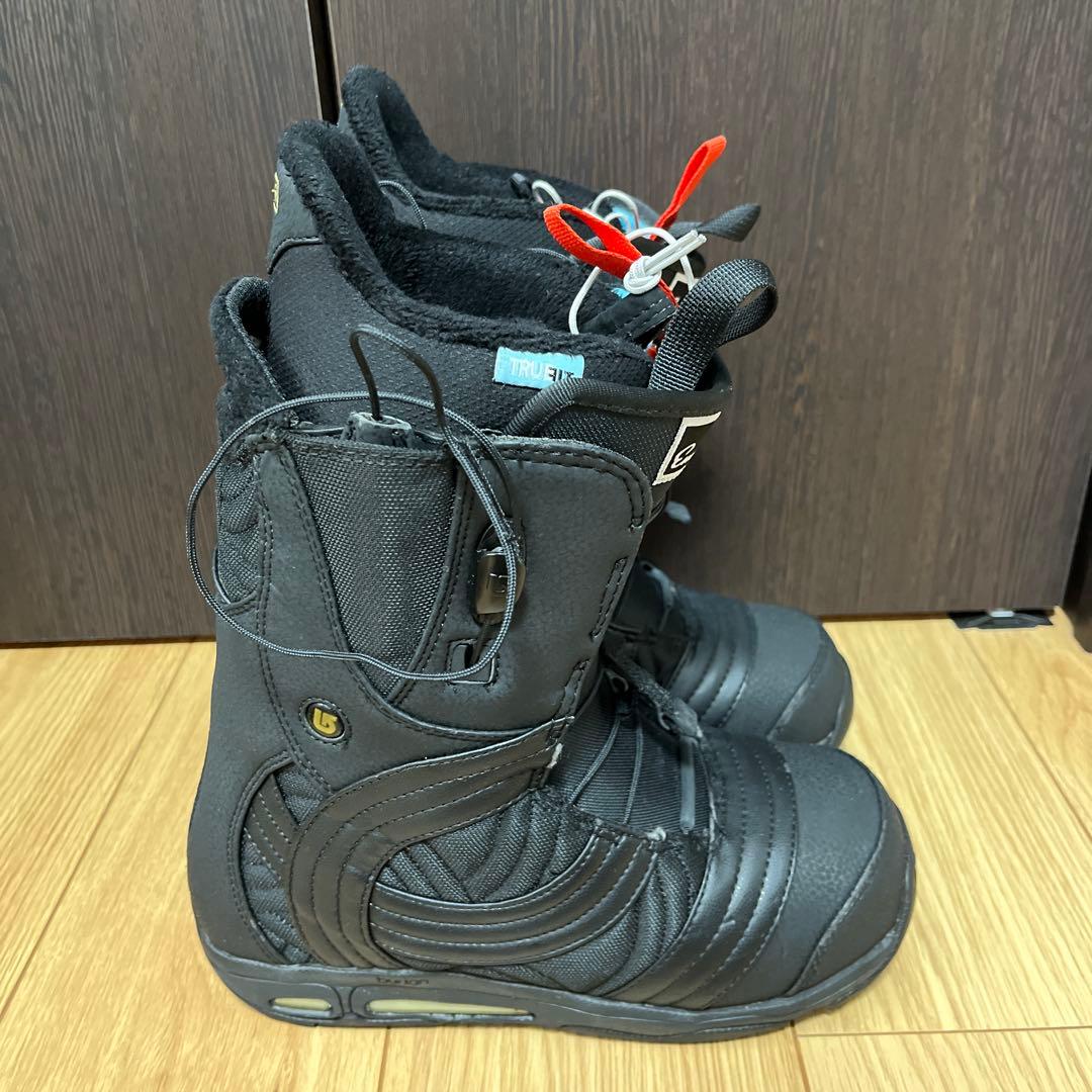 burton ブラック スノーボードブーツ 女性用　25㎝