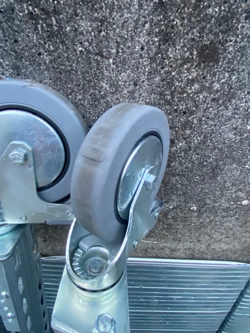 ✨人気✨　②メタルシステム　4段フルタイプ　キャスター付