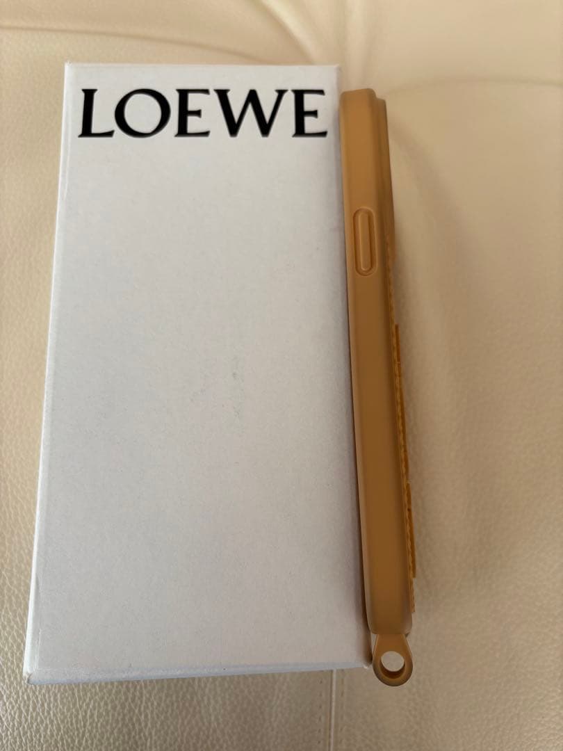 【価格交渉可】LOEWE シリコンケース iPhone14Pro Max