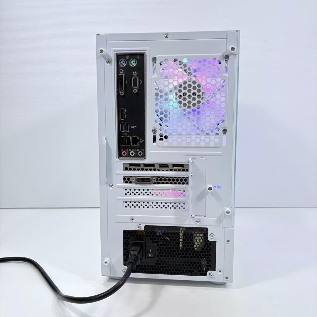 自作ゲーミングPC i7 7700 GTX1060 新品ピラーレスケース使用