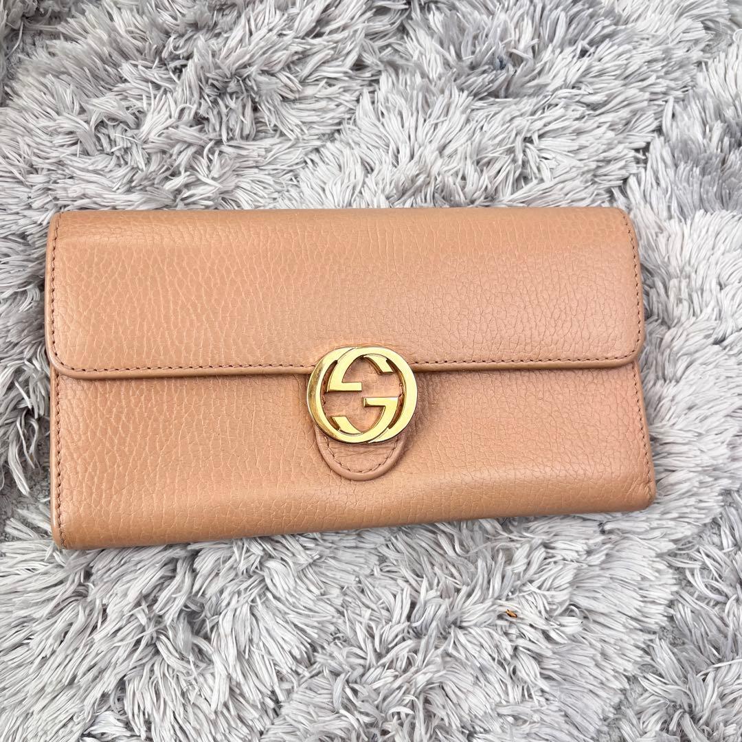 美品✨GUCCI インターロッキング　シボレザー　長財布　ベージュ　レディース