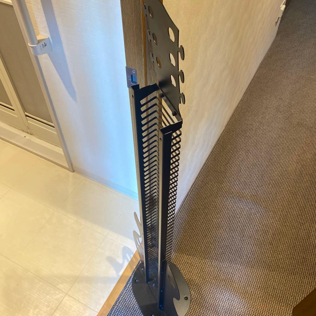 レア・希少　入手困難　CDラック・タワー　CD収納　ギターデザイン　約60枚収納