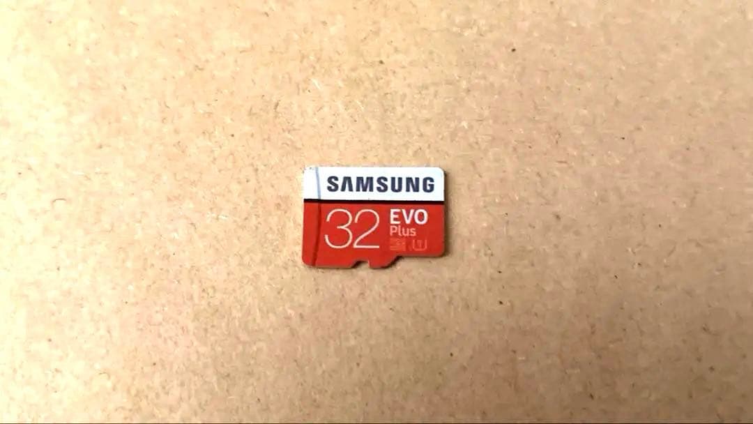 任天堂Switch 動作確認OK SDカード付き ジョイコン無し