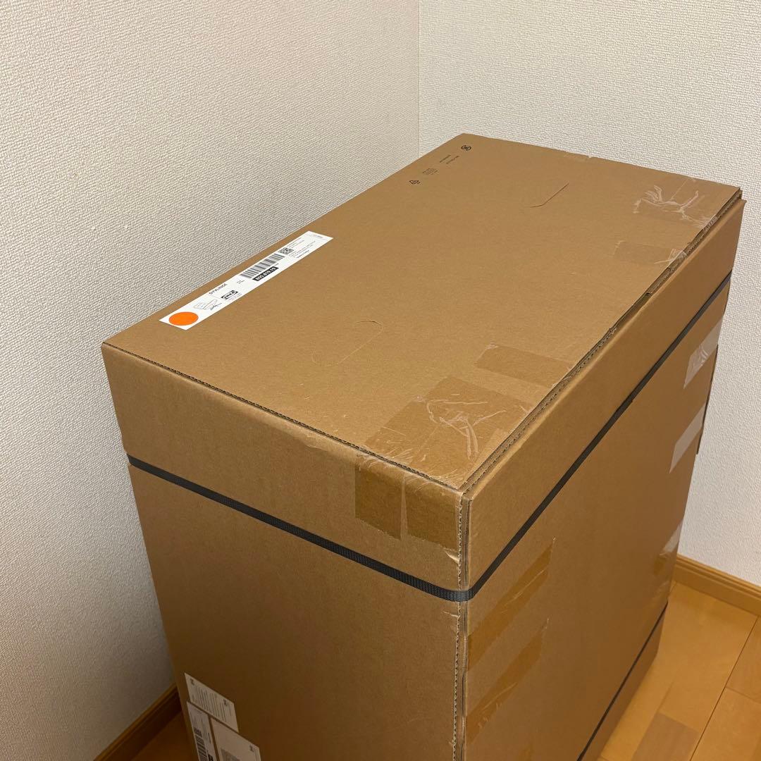 【『新品□未開封』】ディヴリンゲ IKEA 回転パーソナルチェア オレンジ