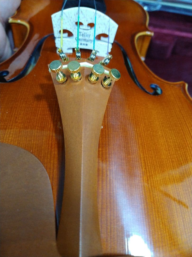 7万円の付属品付き　新品１ピース美しいトラ目メープルバイオリン　4/4サイズ