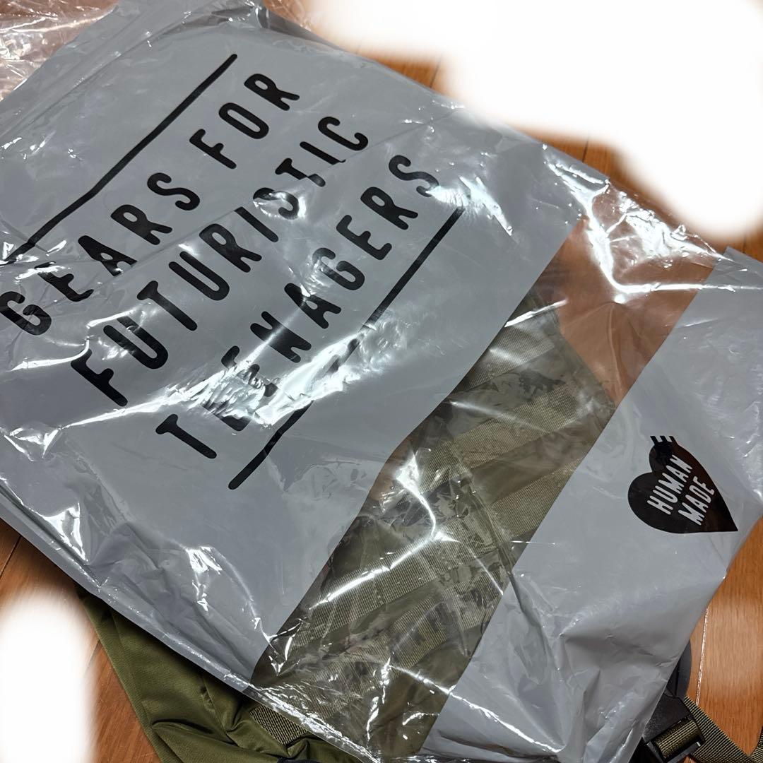 HUMAN MADE カーキ バックパック カラビナ付き