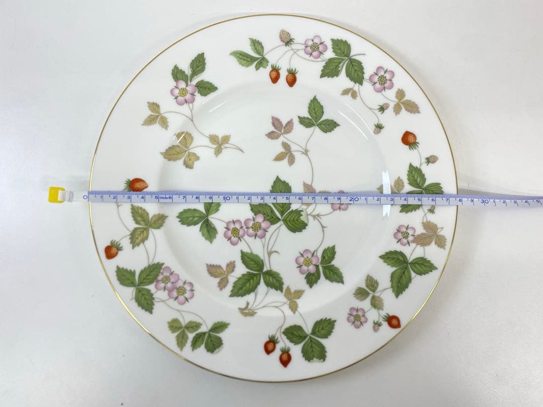  ウェッジウッド ワイルドストロベリー 食器一式セット 箱付き