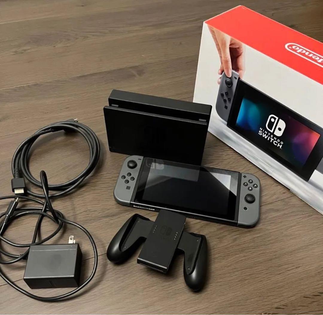 Nintendo Switch ニンテンドースイッチ　本体　ブラック