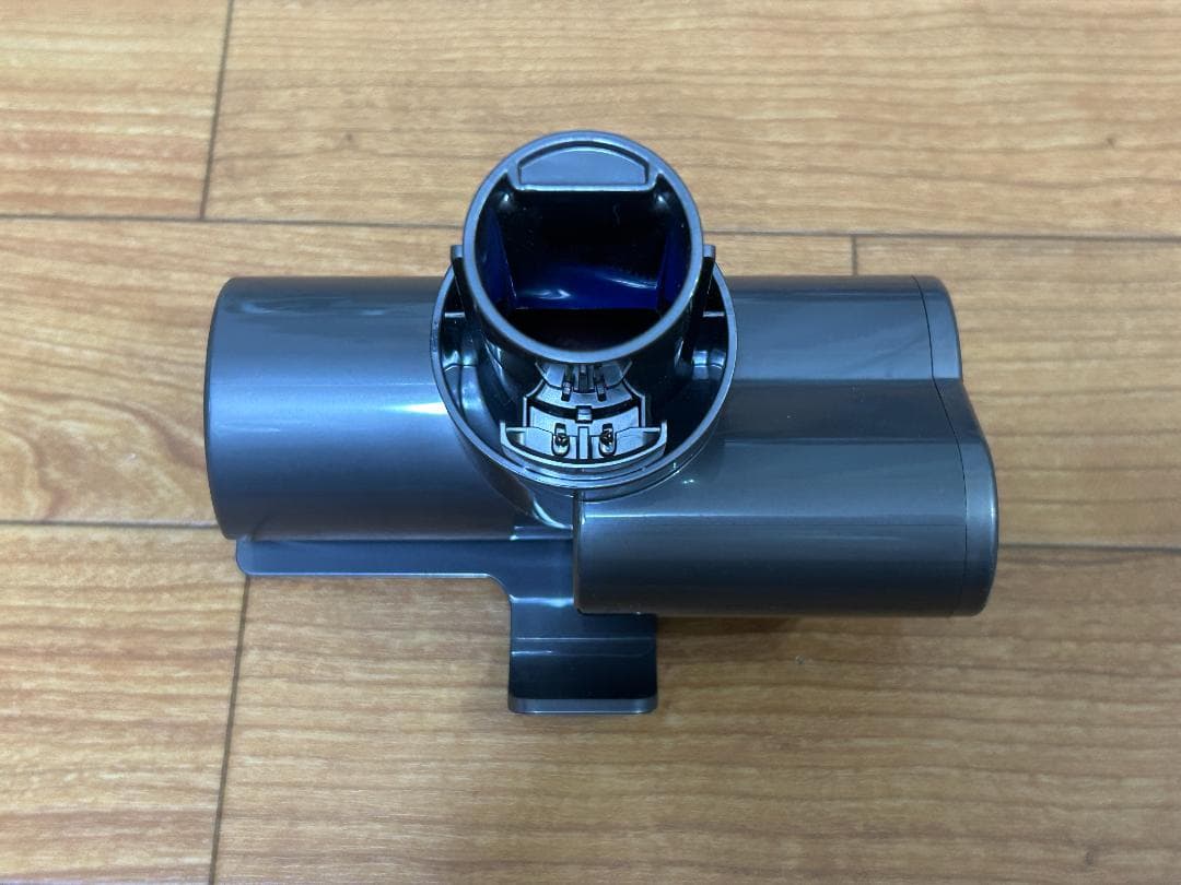 【極美品】ダイソン dyson V7 Trigger pro 未使用アクセサリ