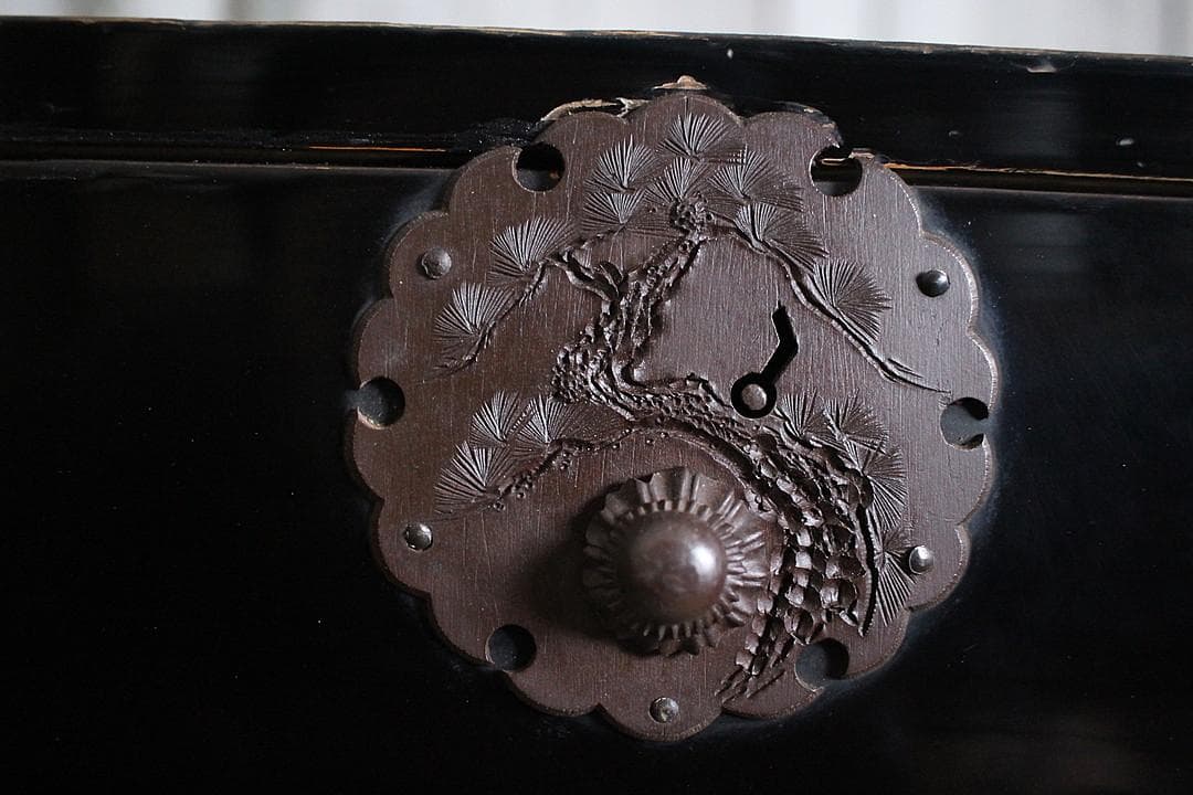 綺麗な丸金具庄内箪笥　3段　中桐　タンス　収納　古家具　古民家　時代家具