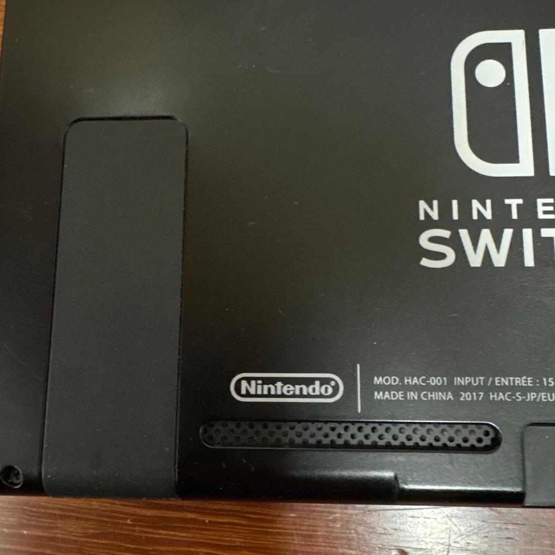 任天堂Switch スイッチ　本体　nintendo