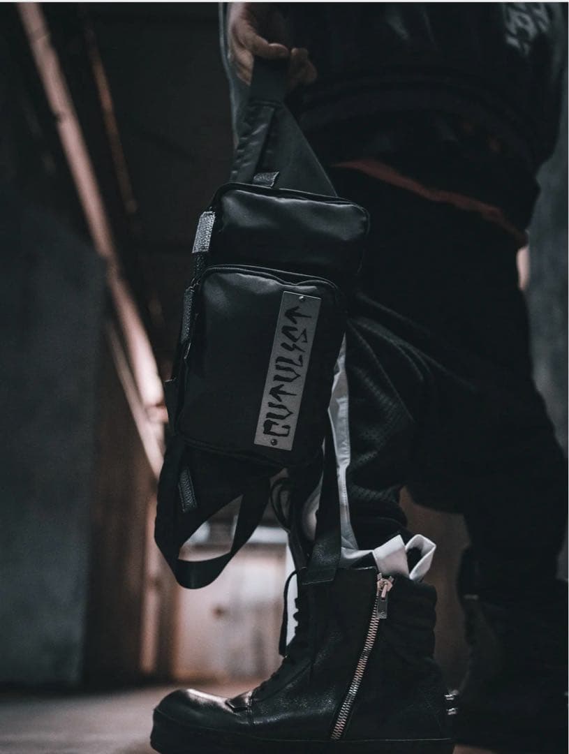 cvtvlist ウエスト バッグ 完売品 カタリスト