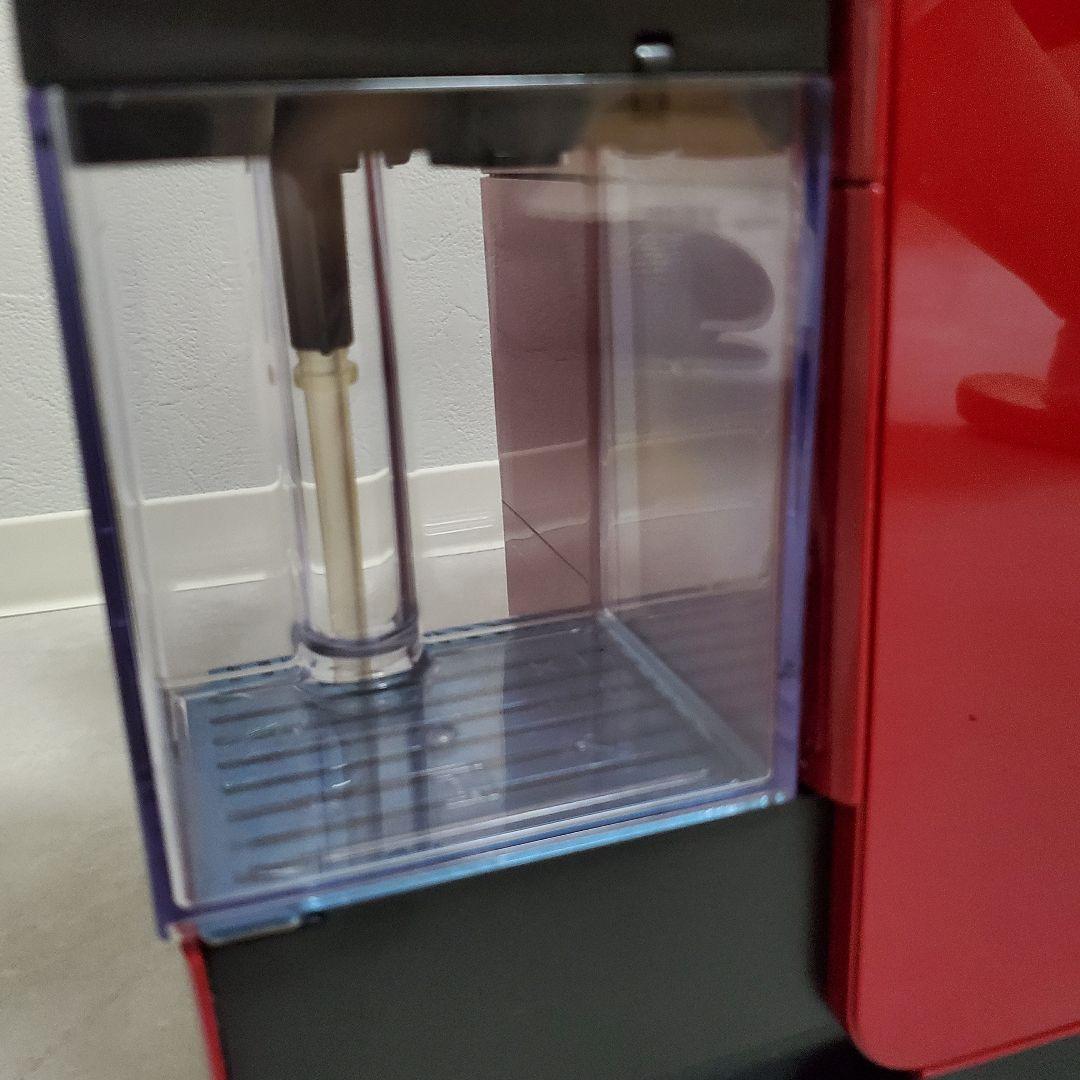 【新品に近い】Nespresso ネスプレッソ ラティシマ・タッチ F511 赤