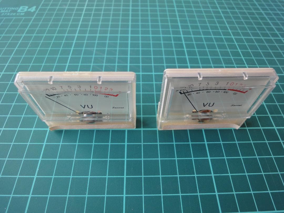 自作ステレオVUメーター187号機（サンスイ未使用新品）