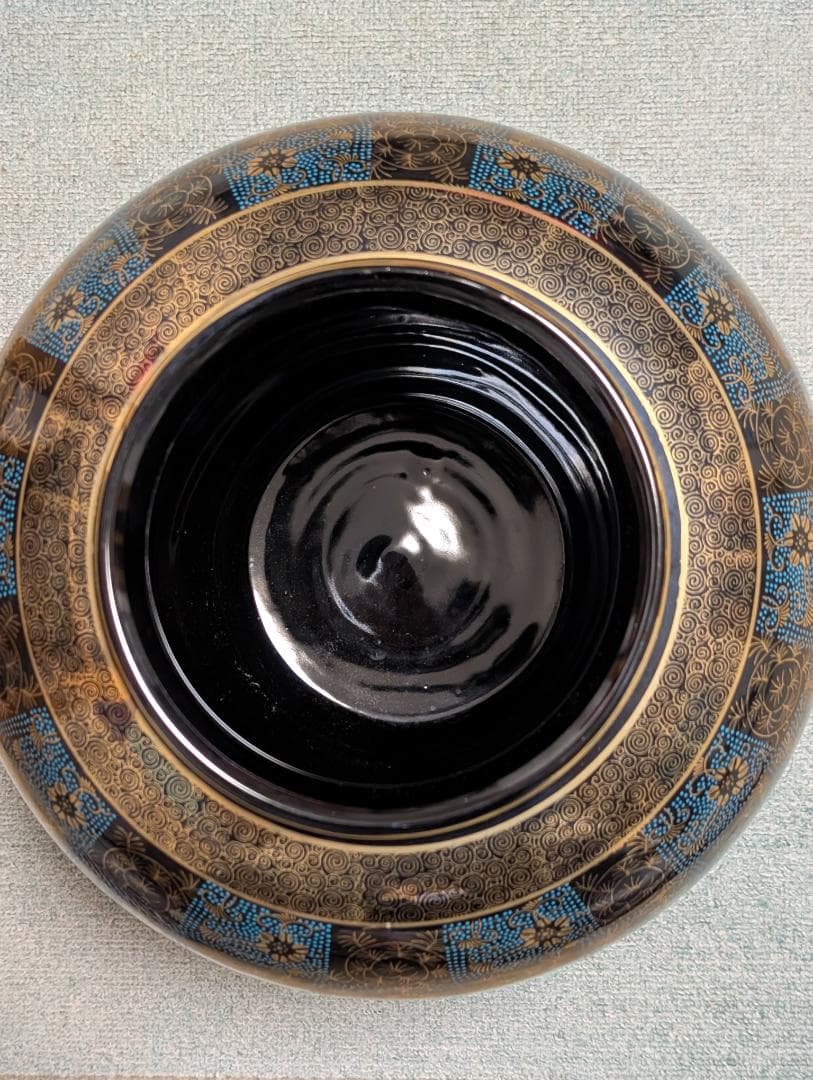 九谷　大壺　花瓶　金彩　青粒　仙龍　10号