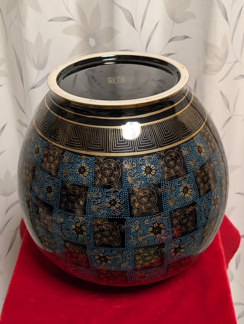 九谷　大壺　花瓶　金彩　青粒　仙龍　10号