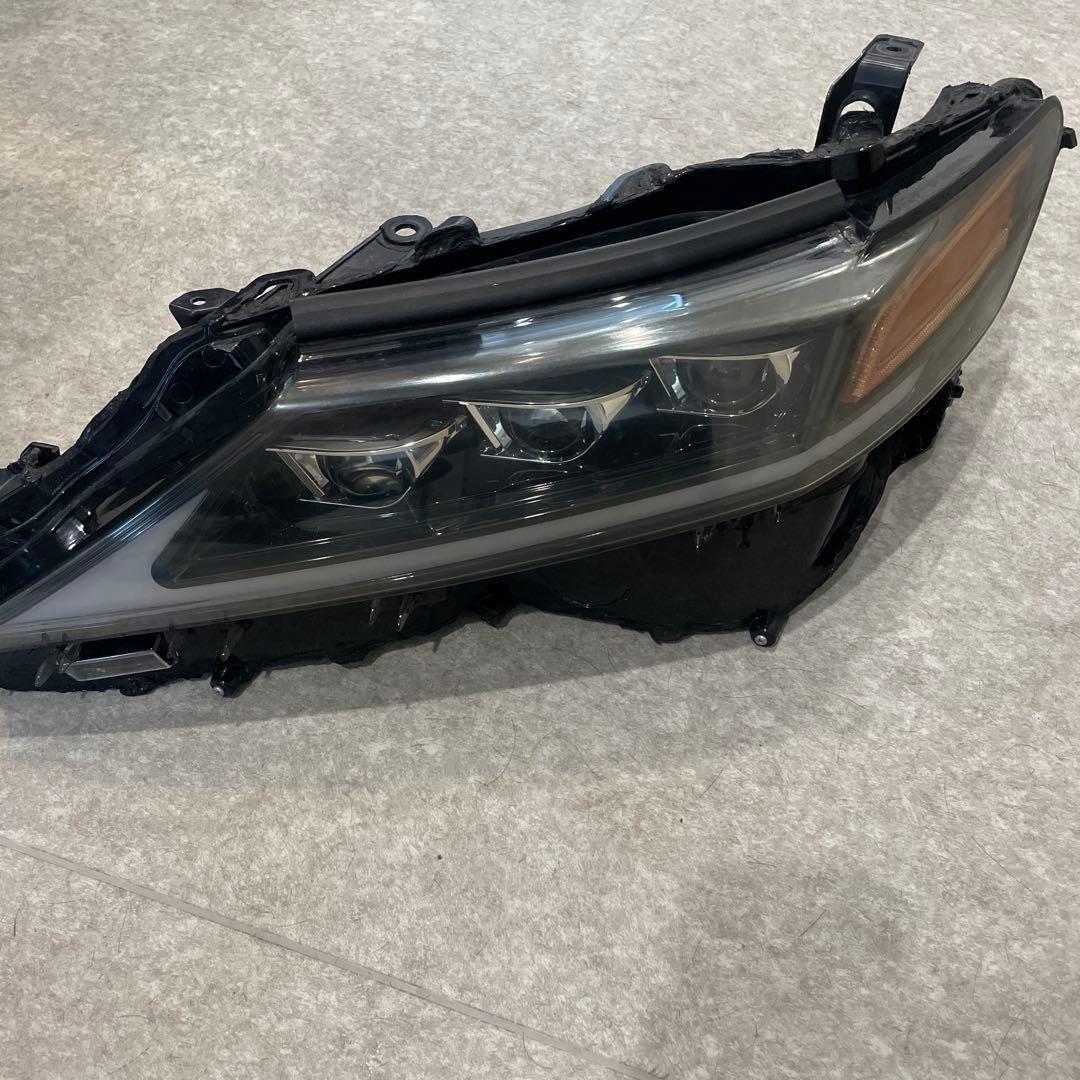 70カムリヘッドライト　三眼レクサス仕様　シーケンシャルウインカー