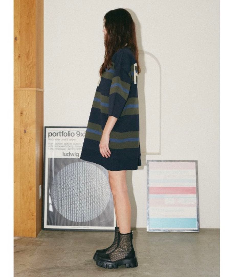 COEL バックロゴラガーニットミニワンピース