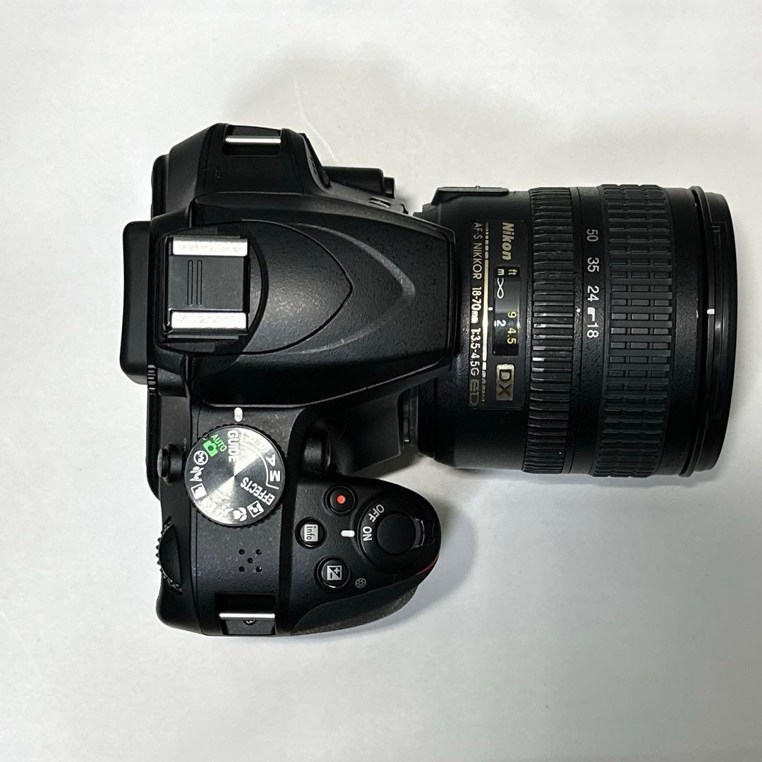 Nikon D3400 ショット数1566⭐️デジタル一眼レフ スマホ転送　新古品