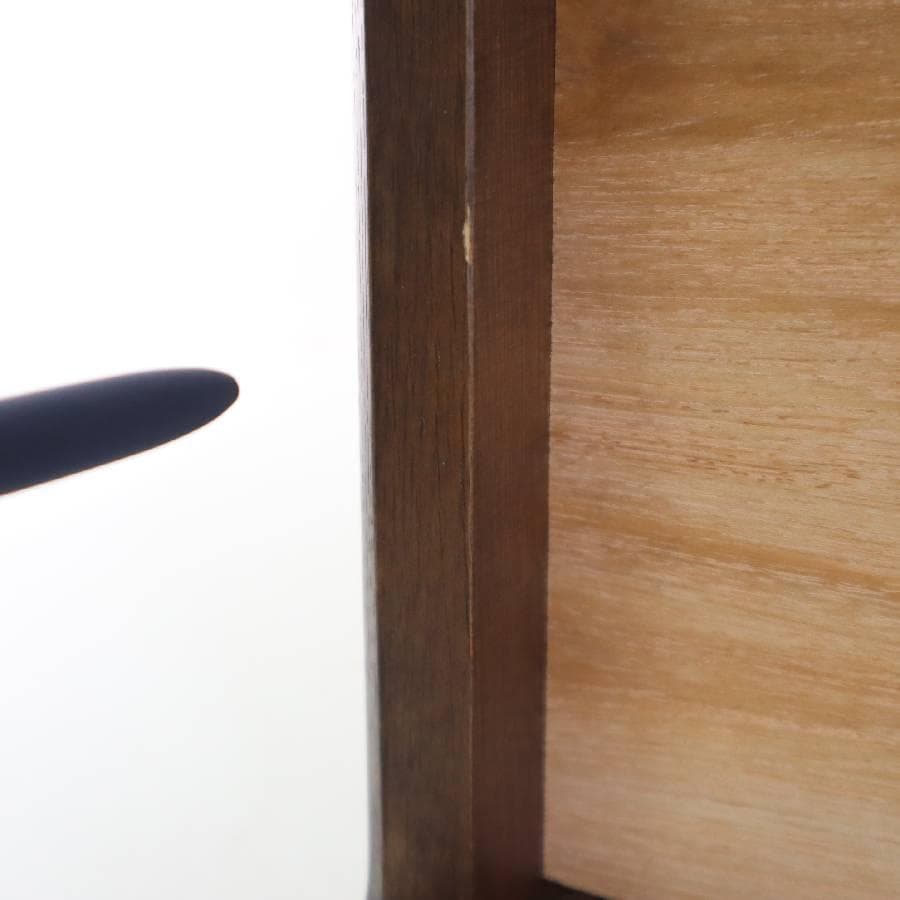 2の1カリモク家具 ナイトテーブル AU8450MK オーク材 コンセント 2