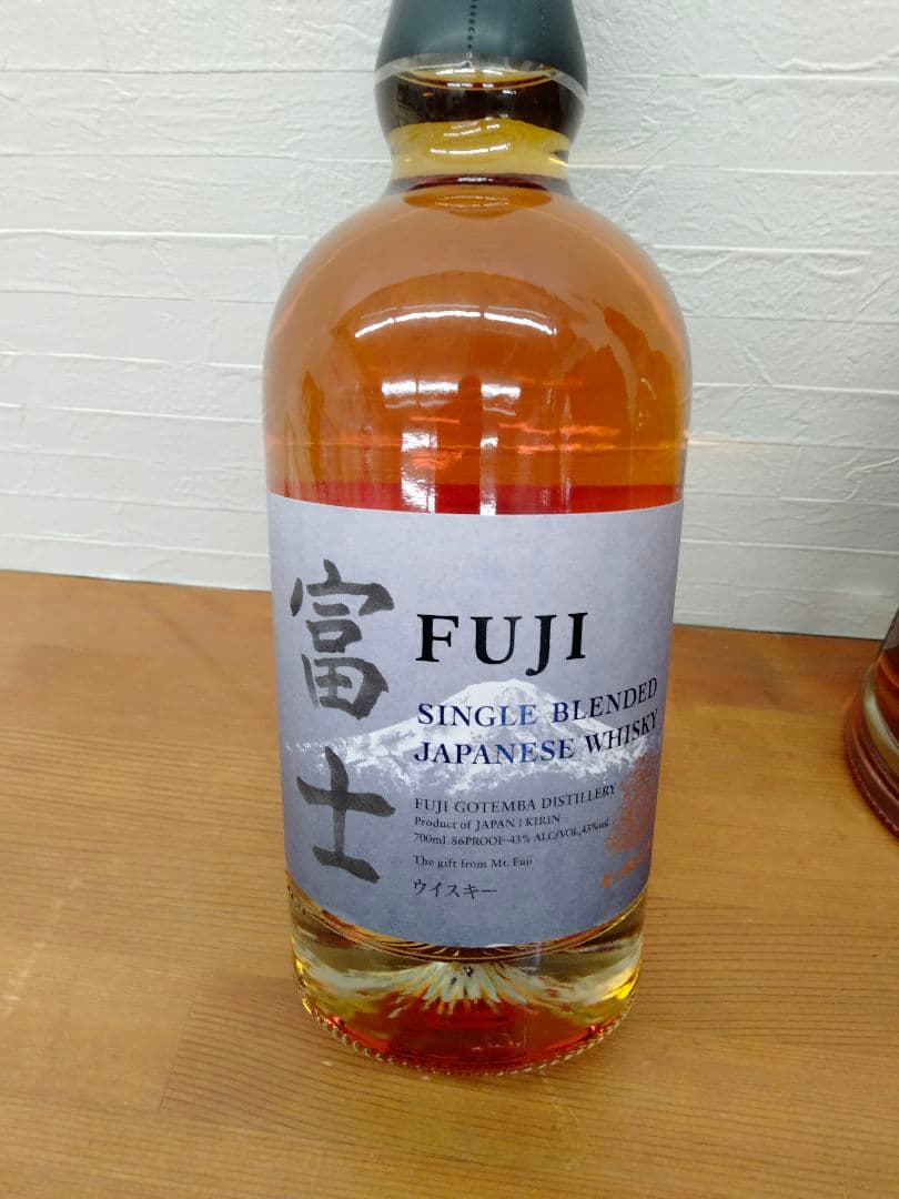 FUJI シングルブレンドウイスキー&富士山麓シグニチャーブレンド2本セット
