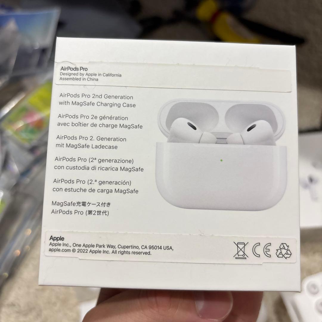 Apple AirPods Pro2 本体 充電ケース付き